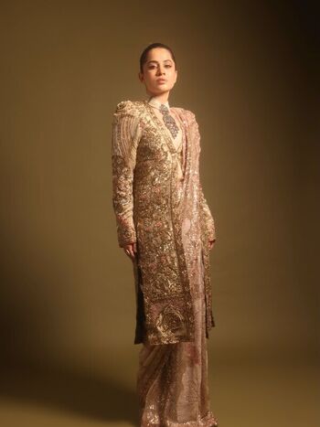 Full leaked Urfi javed private photo