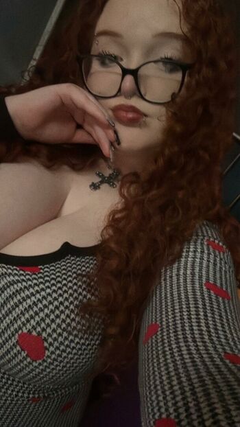 Full leaked Urluvrgal private photo