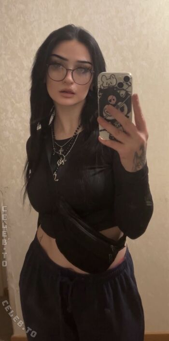 Full leaked Urluvv sarah private photo