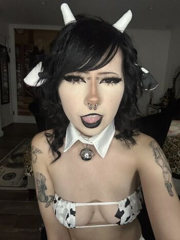 urwhitegf