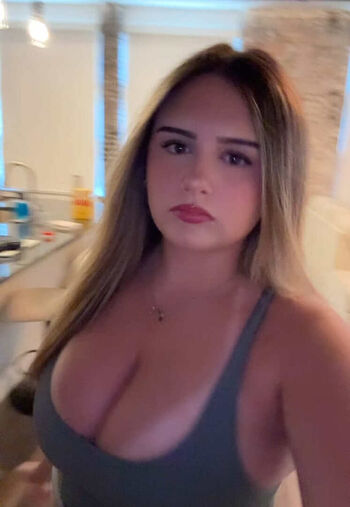 Full leaked User private photo