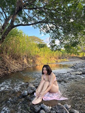 Full leaked Uwujennn private photo