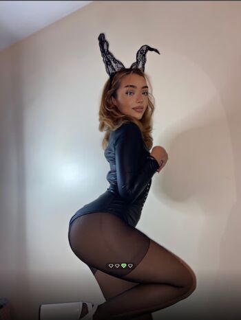 Leaked Alexa mi/ private photo viral onlyfans