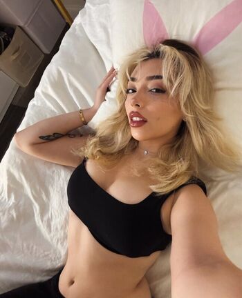 Full leaked V qx private photo