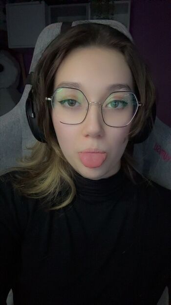 Full leaked Badbunny/ private photo