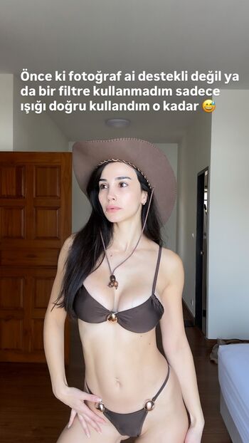 Full leaked Vahide bulu private photo