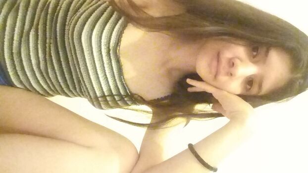 Full leaked Valecast private photo