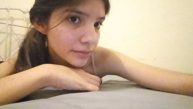 Full leaked Valecast private photo