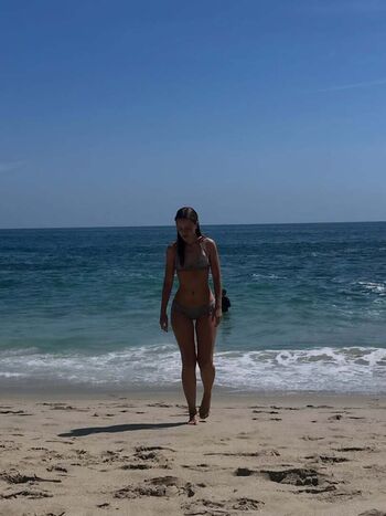 Full leaked Valentiinarose page private photo