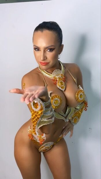Full leaked Valentina riva private photo