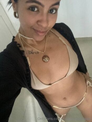 Full leaked Valentinaggomez private photo