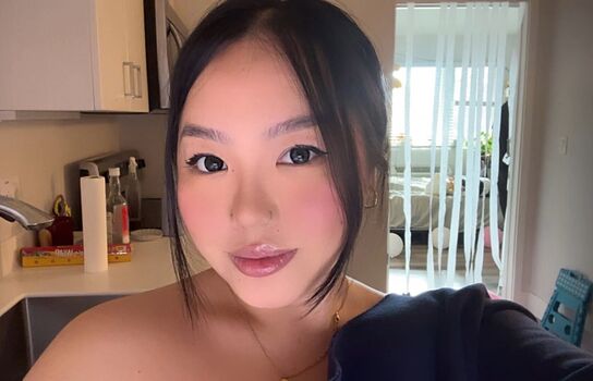 Full leaked Valentine thao private onlyfans photo