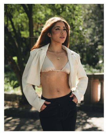 Full leaked Valeria madrigal private photo