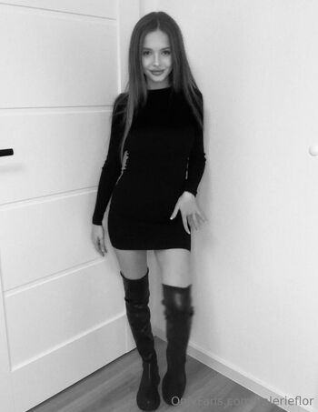 Full leaked Valerieflor private photo