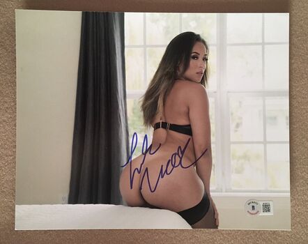 Full leaked Valerieloureda private photo