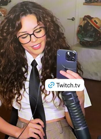 Full leaked Valkyrae private photo