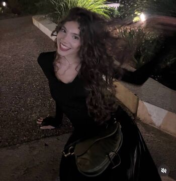 Full leaked Valmadeaa private photo