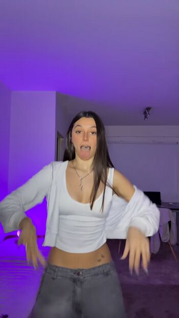 Full leaked Valu romero private photo