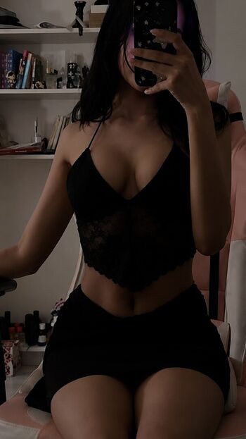Full leaked Vampliaaa private photo