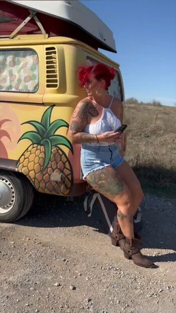 Full leaked Vanmama private photo
