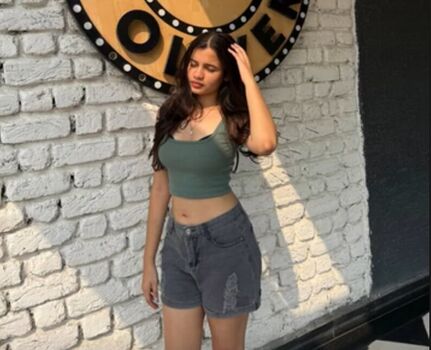 Full leaked Vanya singh private photo