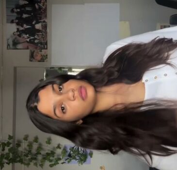 Full leaked Vanya singh private photo