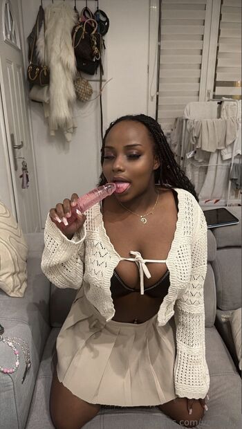 Full leaked Vanybby private photo