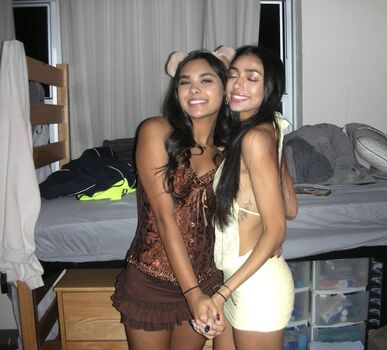 Full leaked Veda viswanath private photo