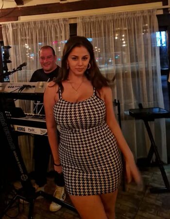 Full leaked Vellyano private photo