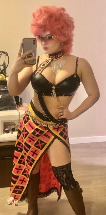 Full leaked Venom wifey page private photo