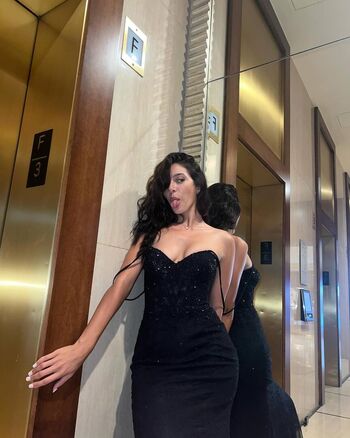 Full leaked Venus amora private photo