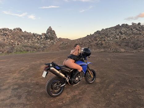 Full leaked Venusadventures private photo