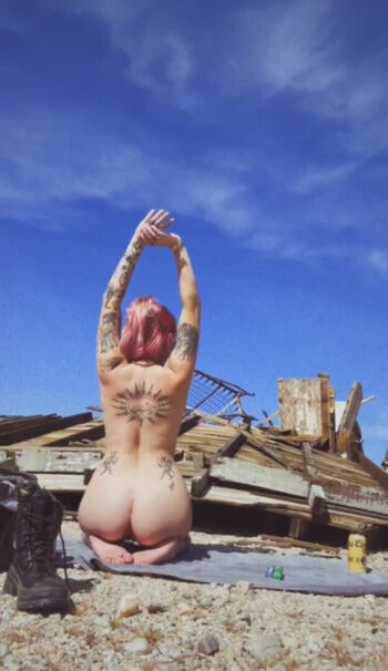 Full leaked Venuserose private photo