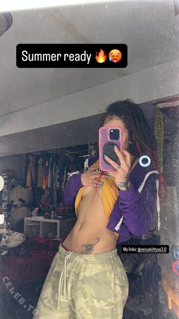 Full leaked Venuskittyxo private photo
