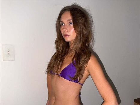 Veronika Slowikowska