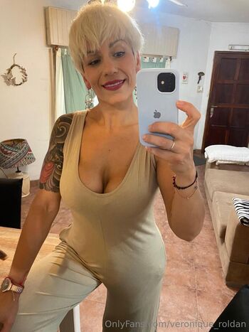 Full leaked Veronique private photo
