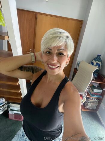 Full leaked Veronique private photo