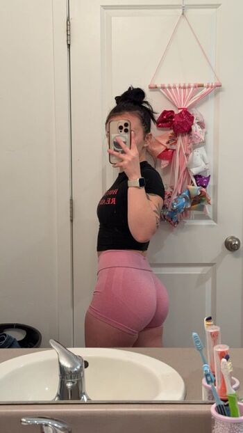 Full leaked Vibingvalentine private photo