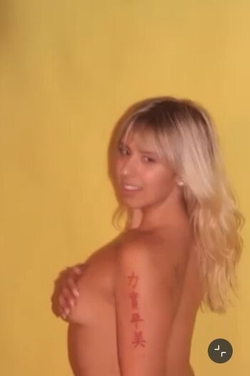 Full leaked Vic model page private photo