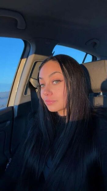 Full leaked Vicdelaluna page private photo