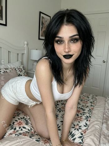 Full leaked Vicky reeds private photo