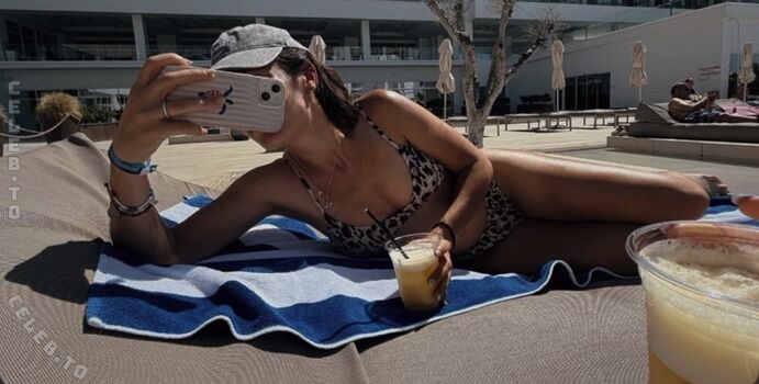 Full leaked Victoria kurz private photo