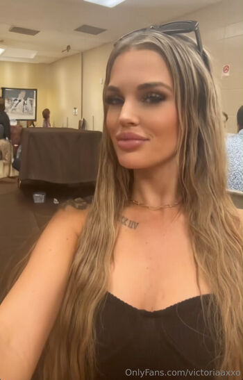 victoriaaxxo