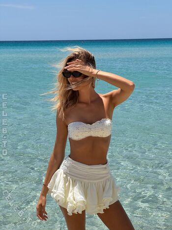 Full leaked Viktoria varga private photo