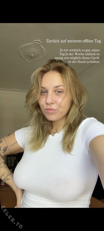 Full leaked Viky kid private photo