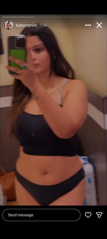 Full leaked Vinni chitara private photo