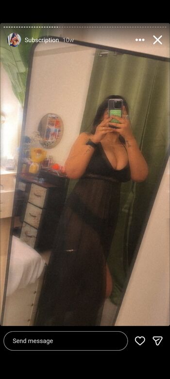 Full leaked Vinni chitara private photo