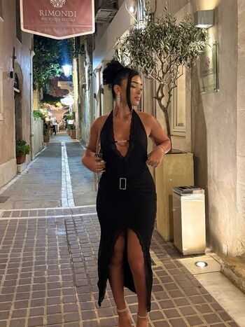 Full leaked Vinoschh page private photo