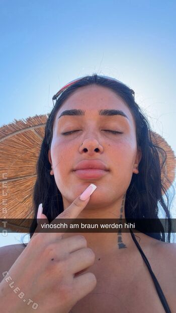 Full leaked Vinoschh private photo
