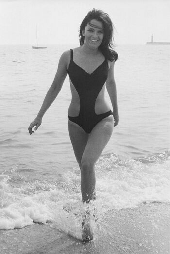 Full leaked Vintage starlets page private photo